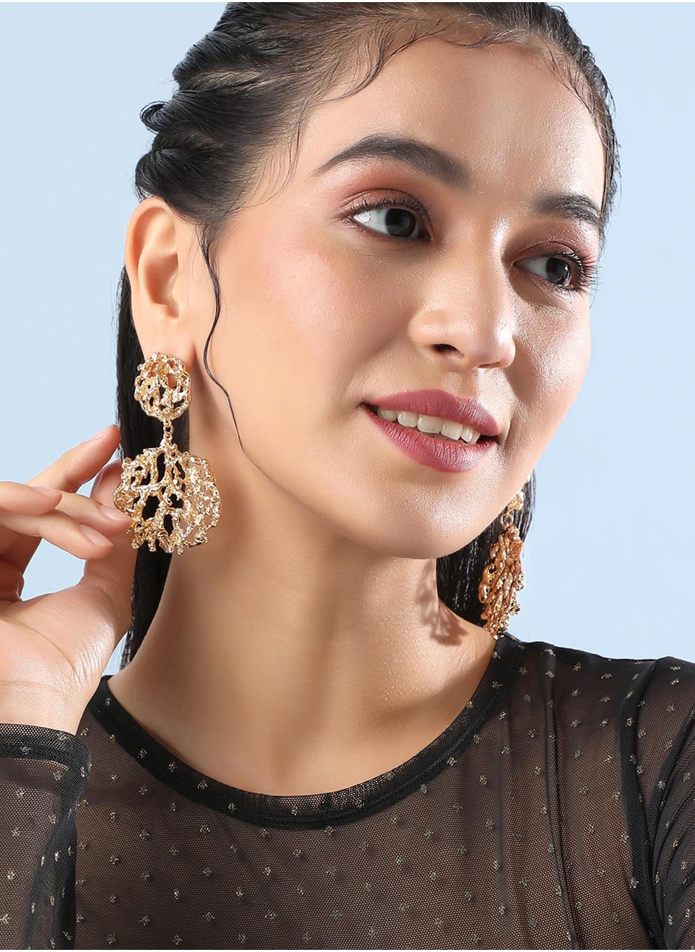 buy-sohi-dewy-dahlia-drop-earrings_1bx