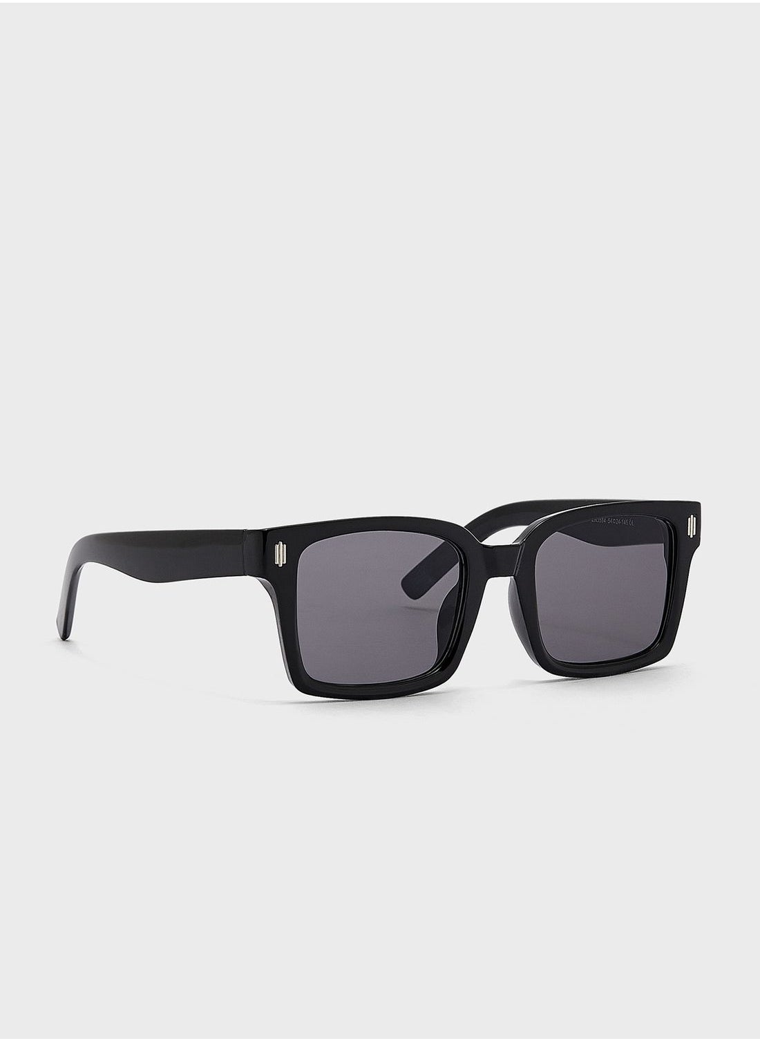 buy-seventy-five-casual-wayfarer-sunglasses_i6y