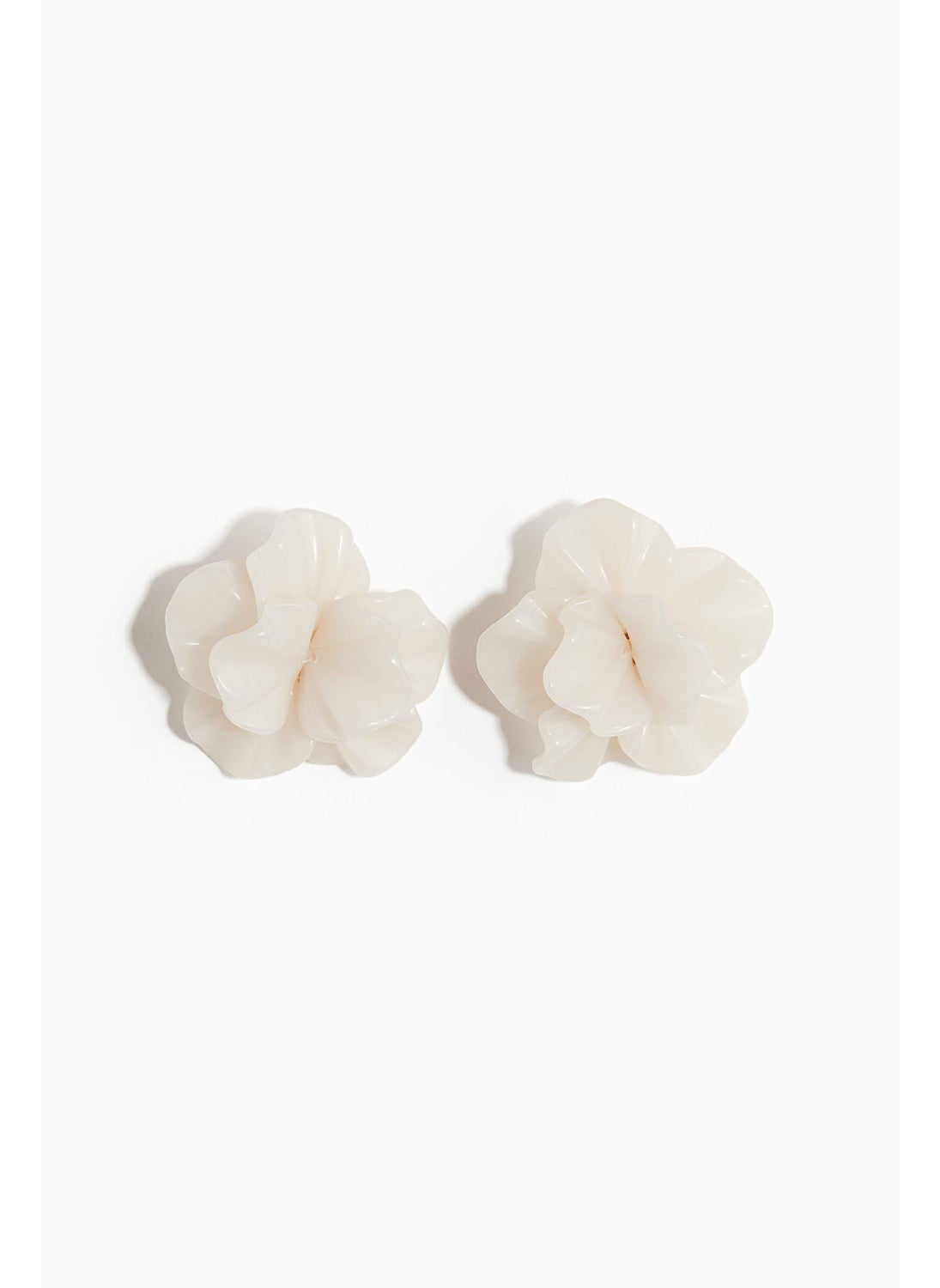 buy-h-m-flower-shaped-stud-earrings_66w
