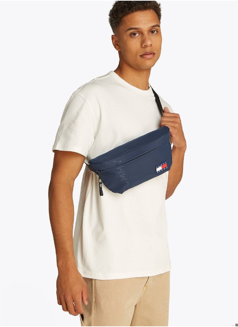 buy-tommy-jeans-daily-waistbag_bxm