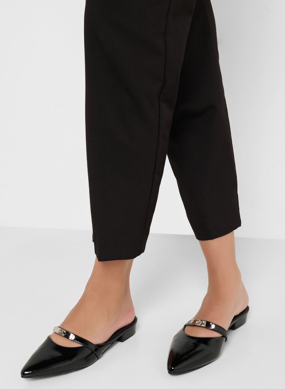 buy-ella-pointed-slip-on-flat-mule_vrp