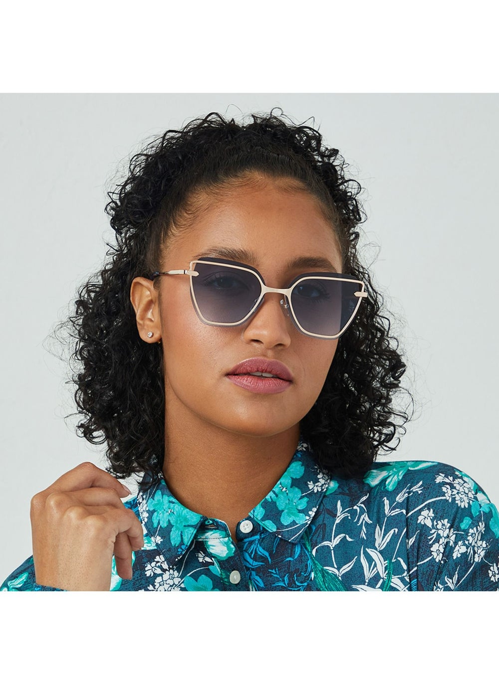 buy-blackout-starlight-women-rose-gold-sunglasses-frame-material-metal-frame-color-rose-gold-lens-color-blue-full-rim_jz3