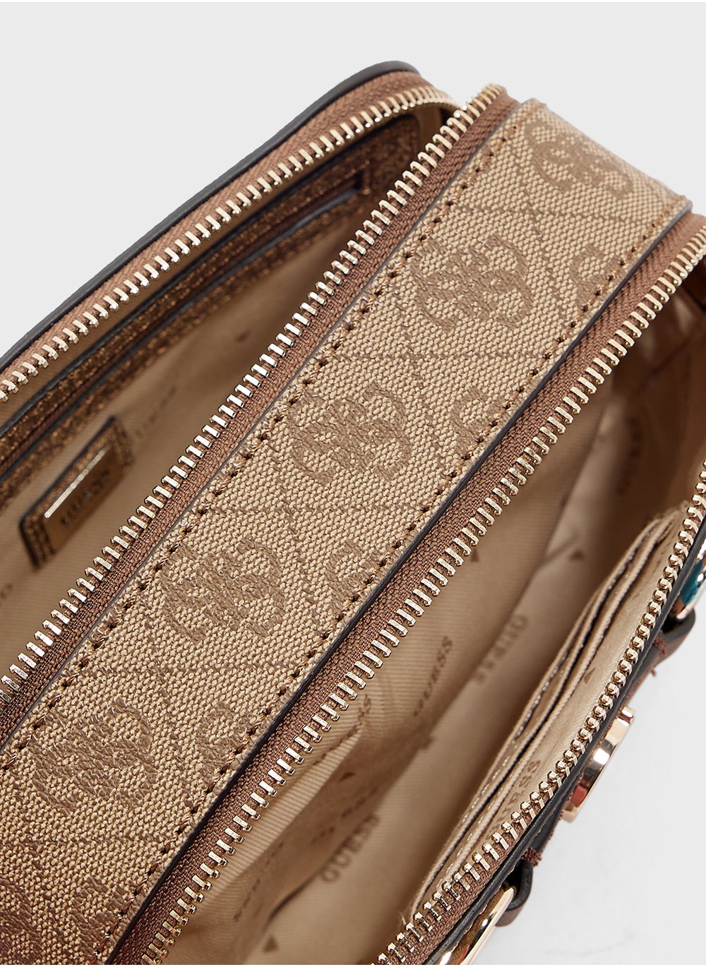 buy-guess-izzy-camera-bag-crossbody_q28
