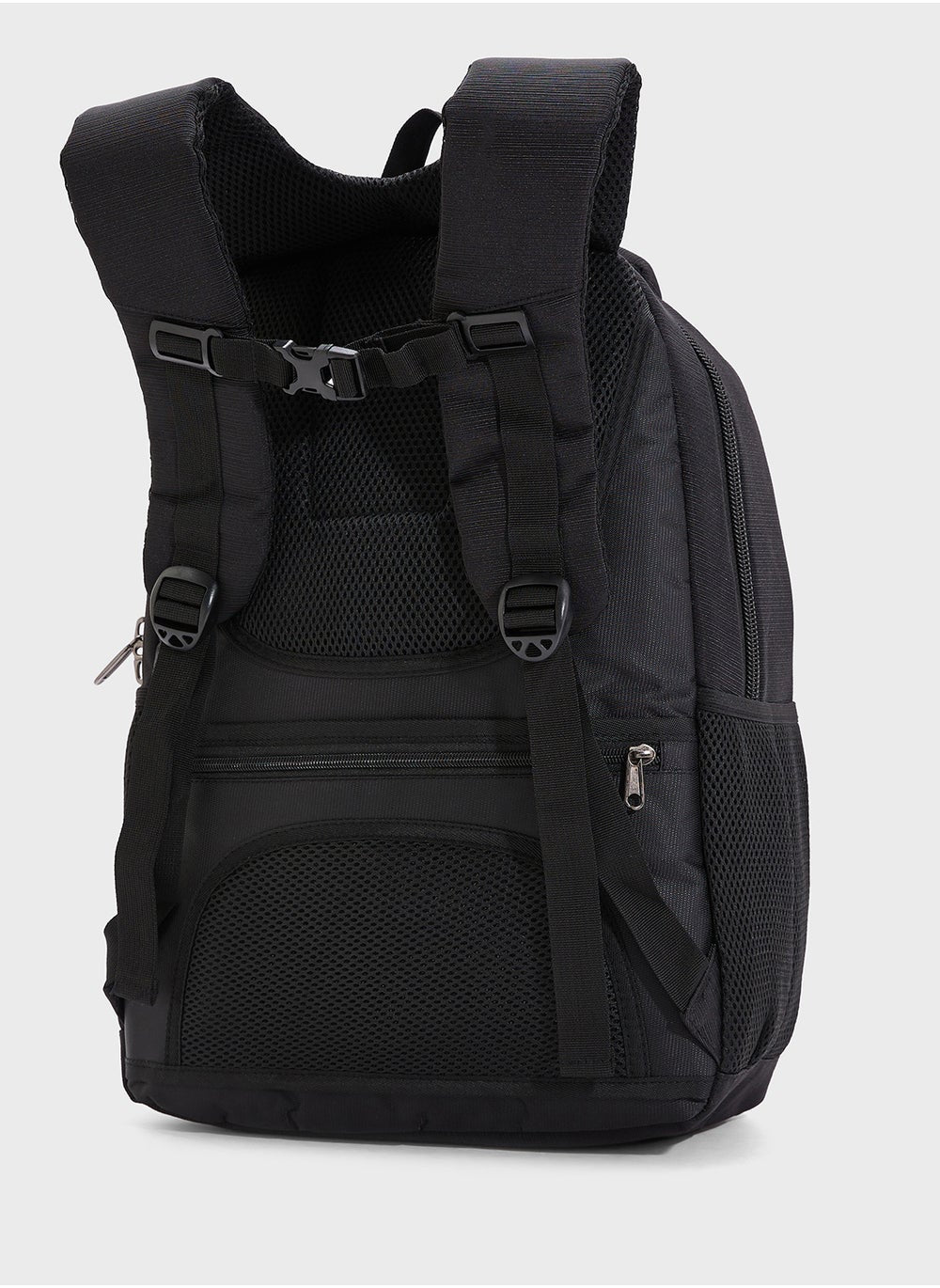 buy-robert-wood-multiple-compartment-padded-backpack_hsy
