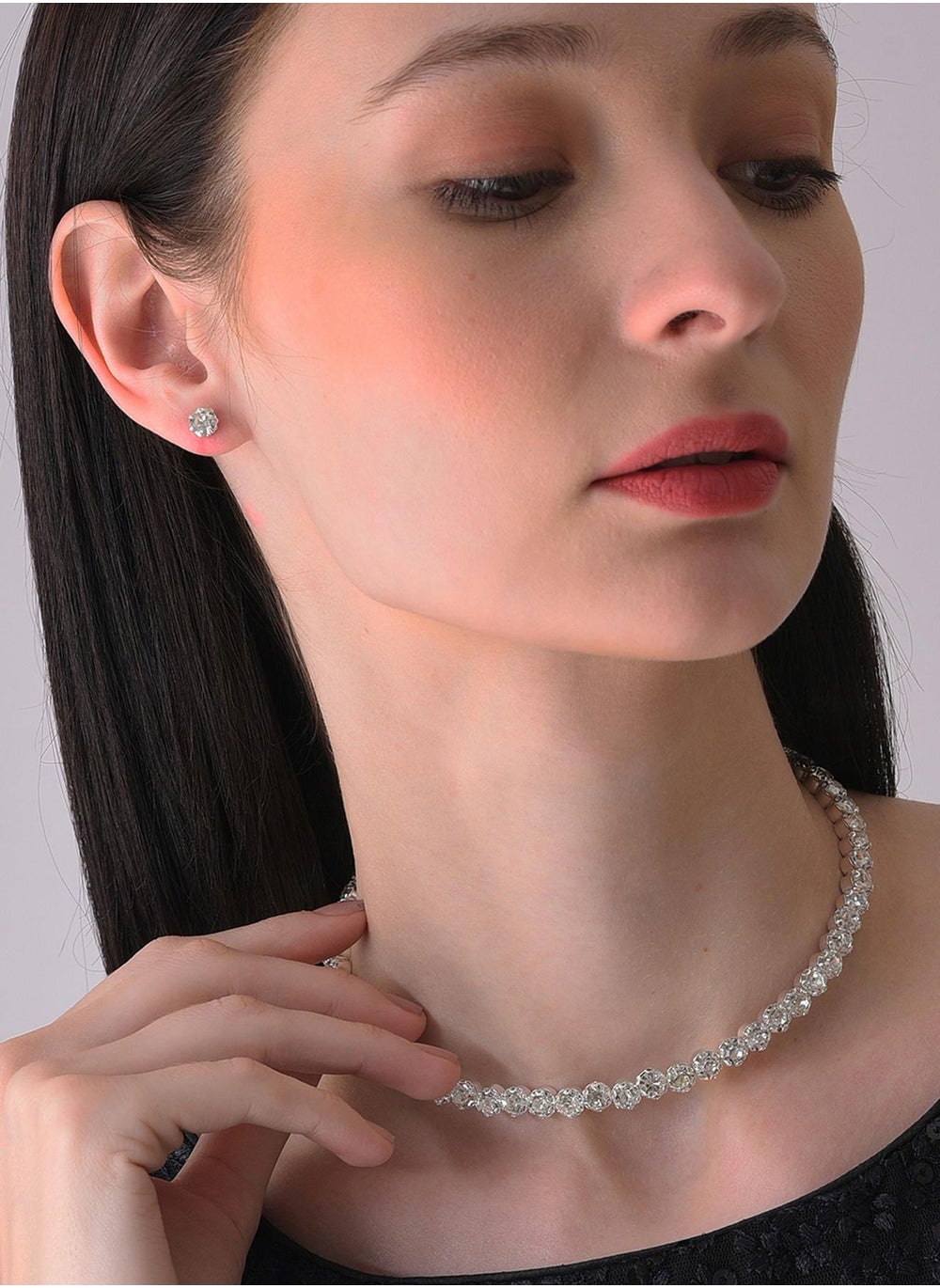 buy-sohi-white-stone-studded-jewellery-set_gpq