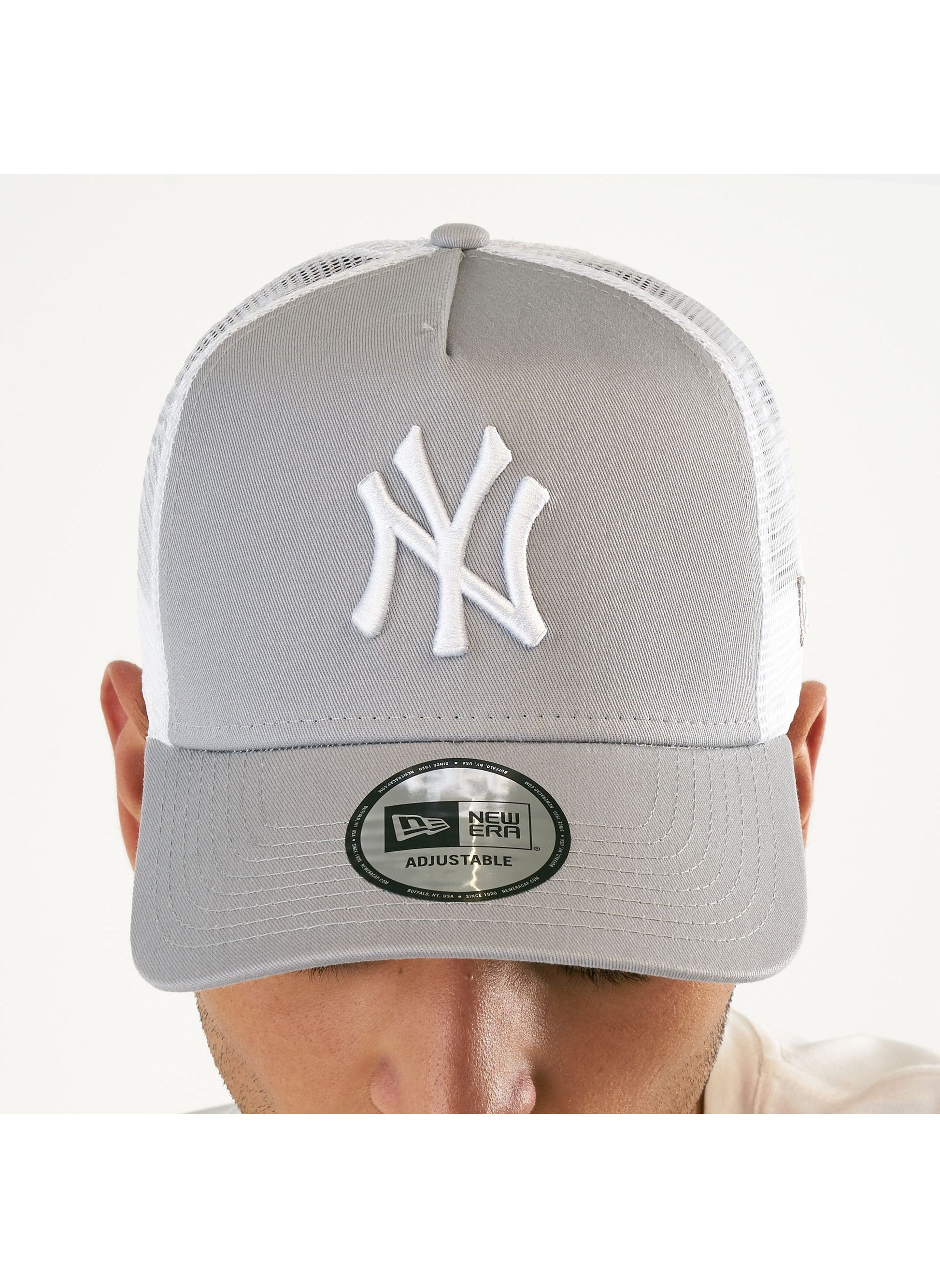 buy-new-era-men-s-mlb-new-york-yankees-9forty-a-frame-trucker-cap_ayi