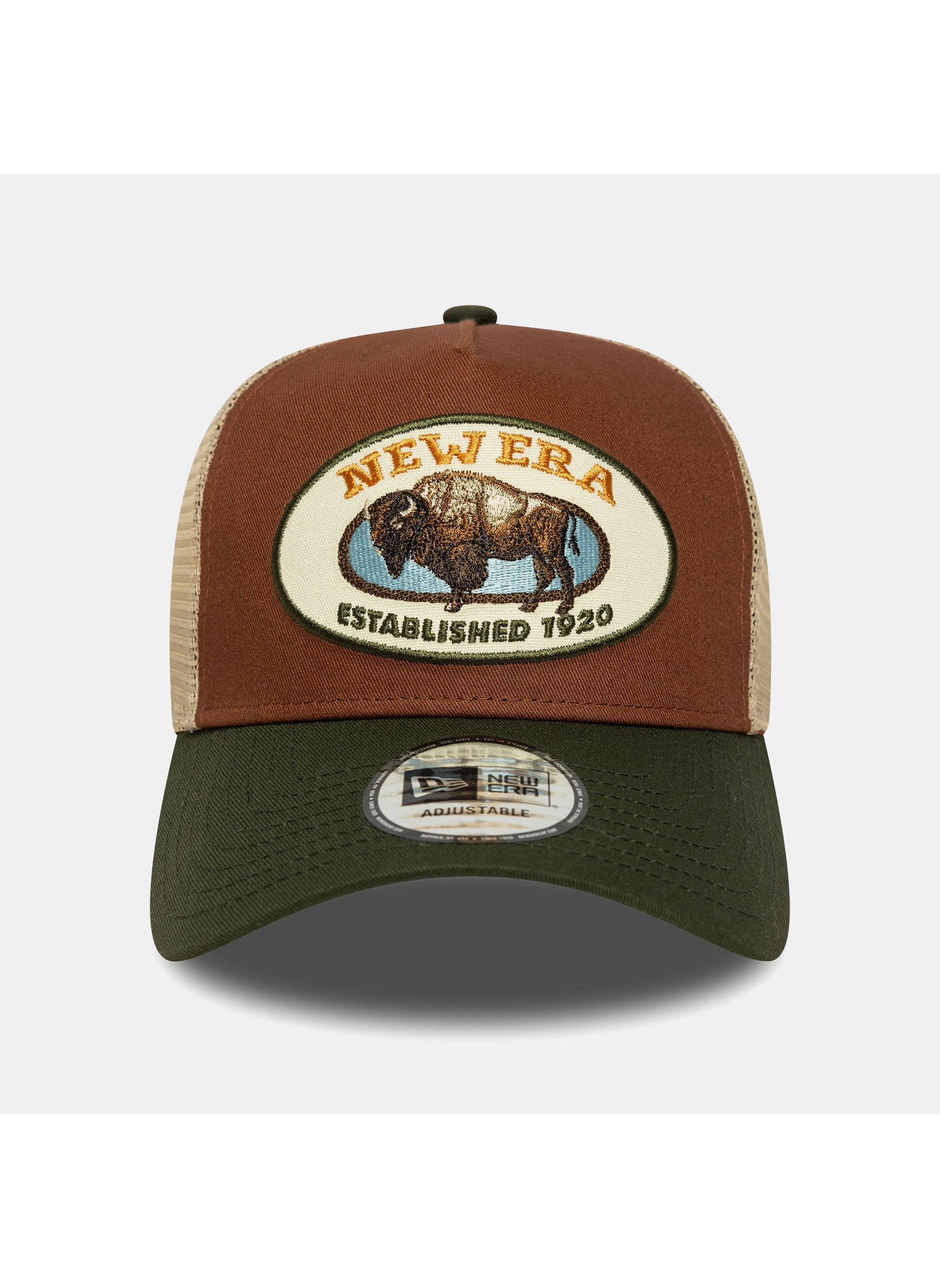 buy-new-era-men-s-animal-patch-trucker-cap_sqr