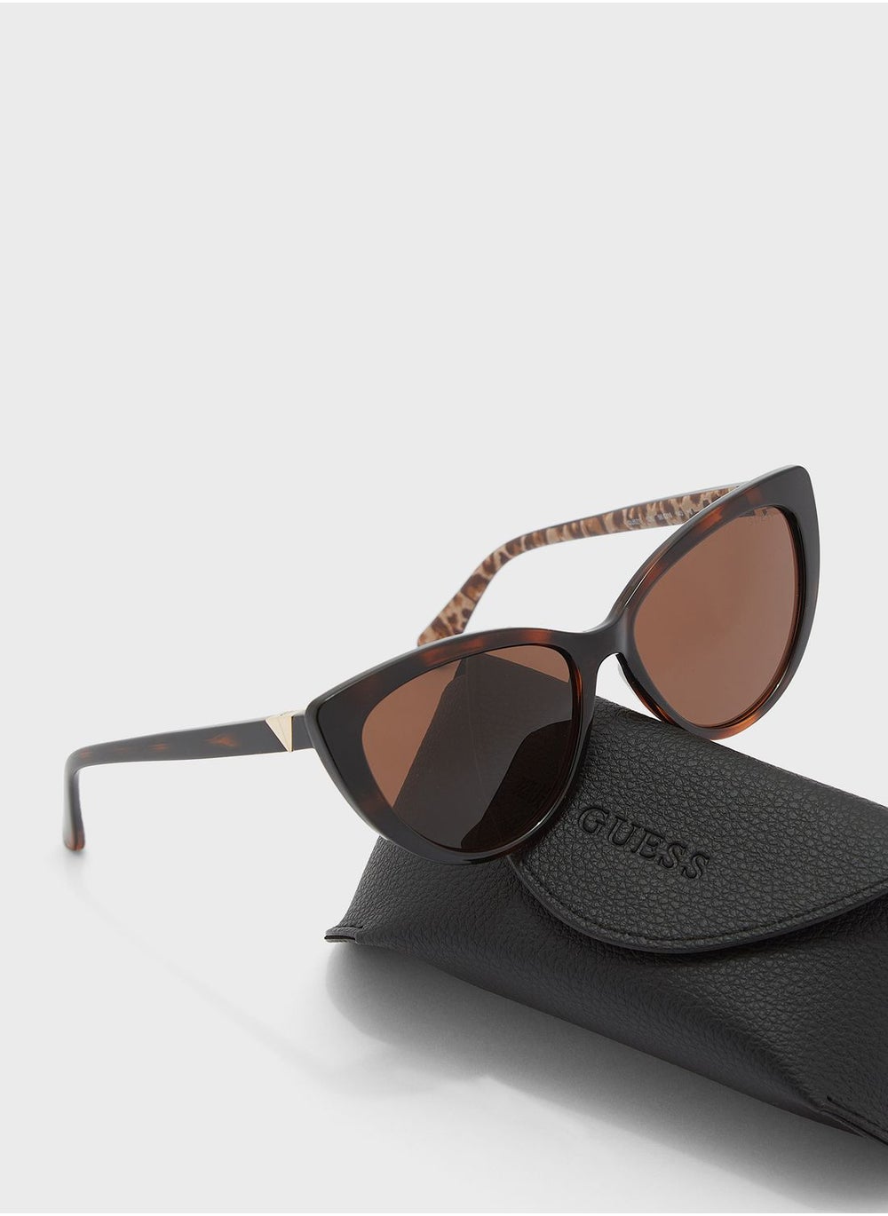 buy-guess-cat-eye-sunglasses_psq