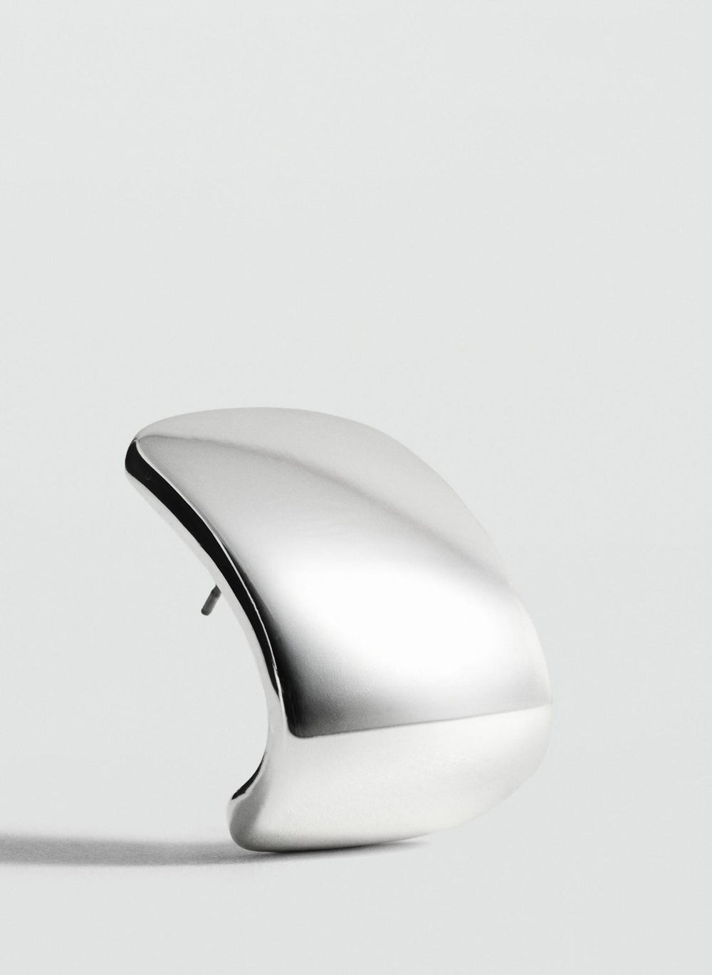 buy-mango-volume-hoop-earrings_jgr