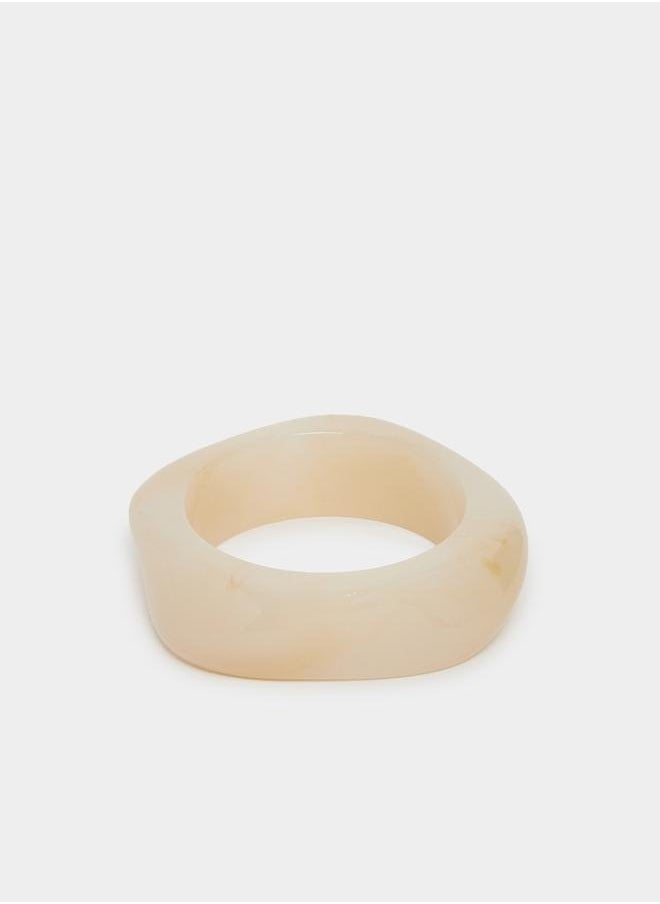 buy-styli-tortoiseshell-design-chunky-bangle_4sp