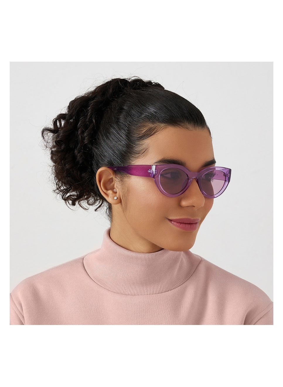 buy-blackout-blackout-raw-women-s-cat-eye-sunglasses-with-uv400-protection-purple_64d