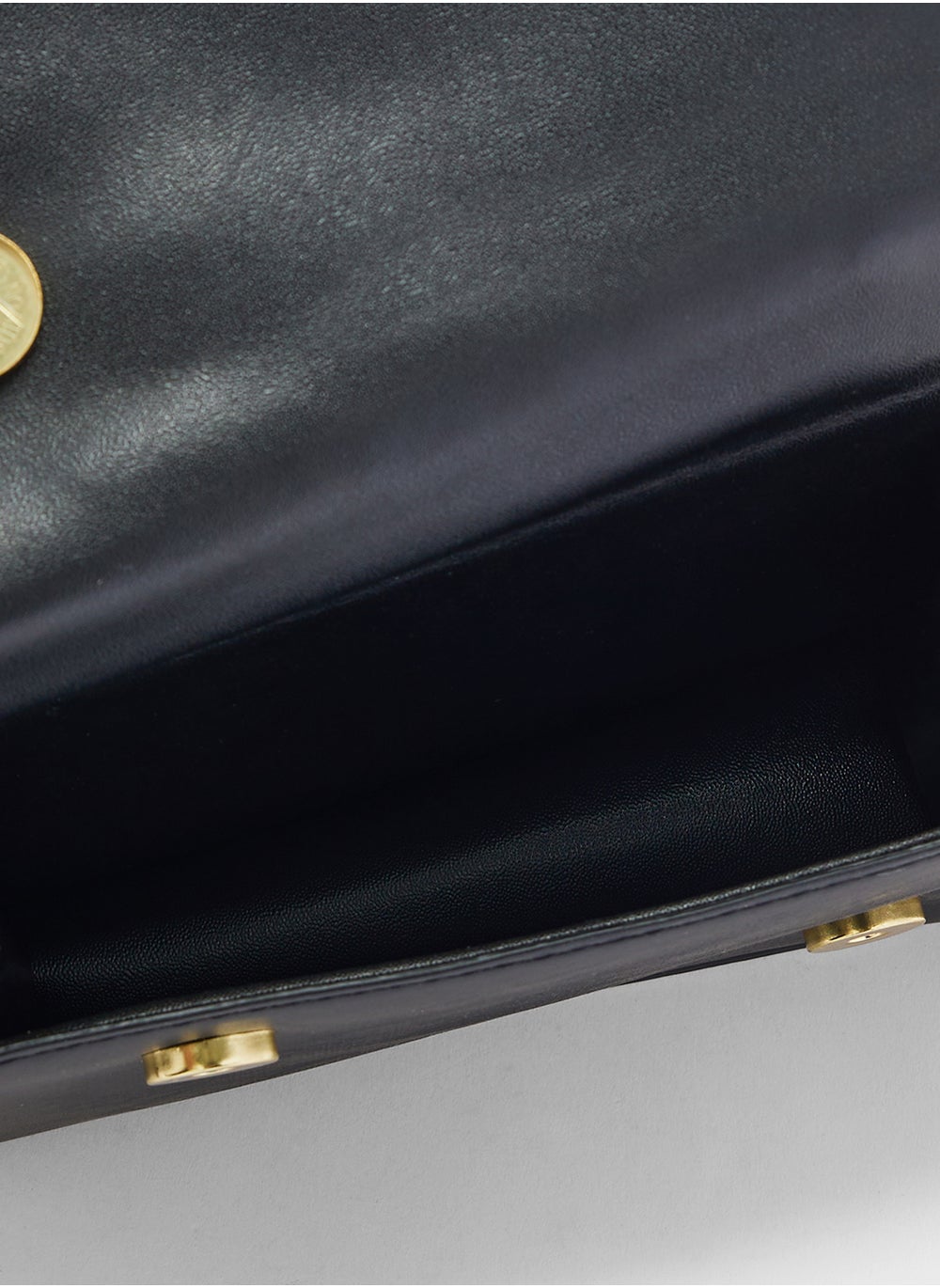 buy-ella-quilted-satchel-bag-with-wallet_08u