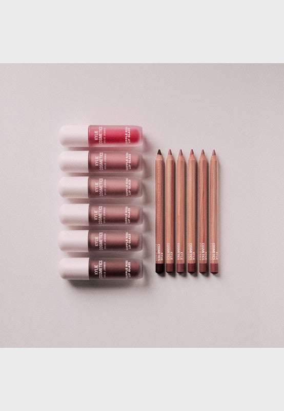 buy-kylie-cosmetics-glossy-lip-kit-candy-pink_qhm