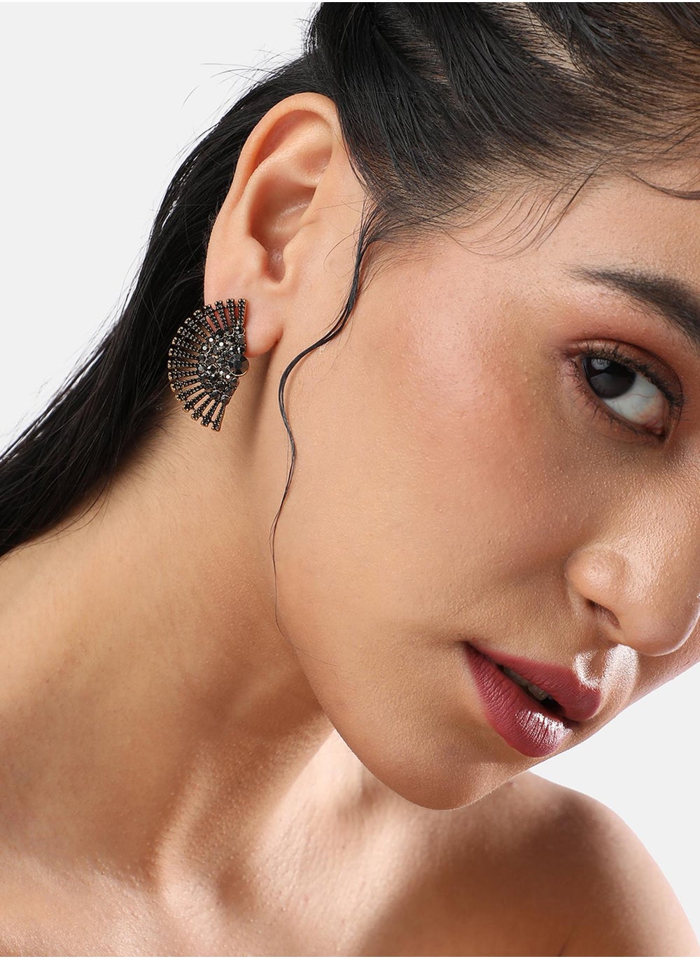 buy-sohi-luminary-luxe-stud-earrings_05m