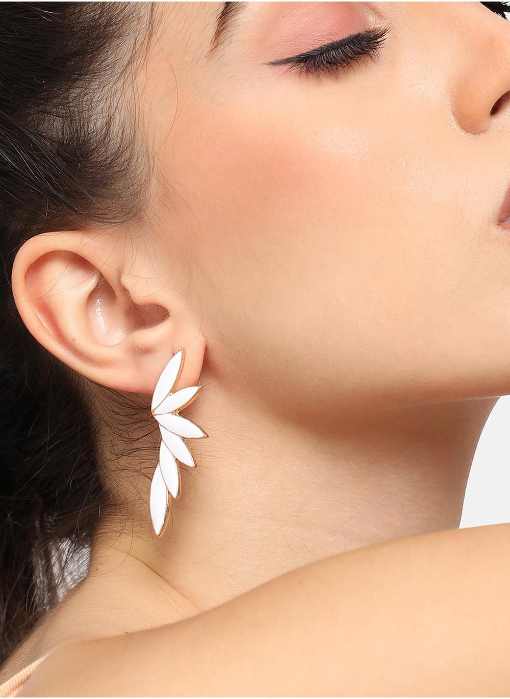 buy-sohi-party-drop-earrings_zzv