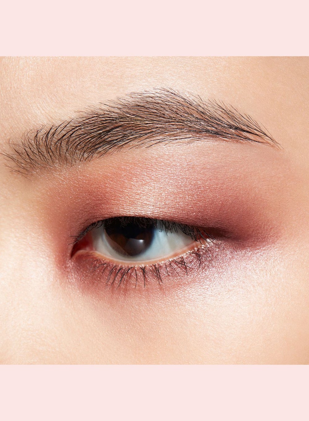 buy-mac-cosmetics-connect-in-colour-eye-shadow-palette-x-6-embedded-in-burgundy_hsp