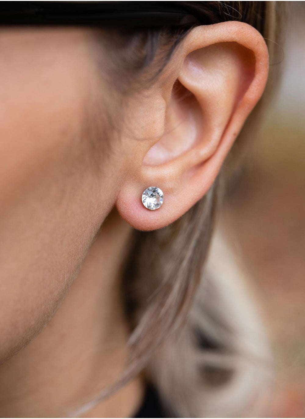buy-seona-aurora-clear-austrian-crystal-stud-earrings-everyday-brilliance_0fu