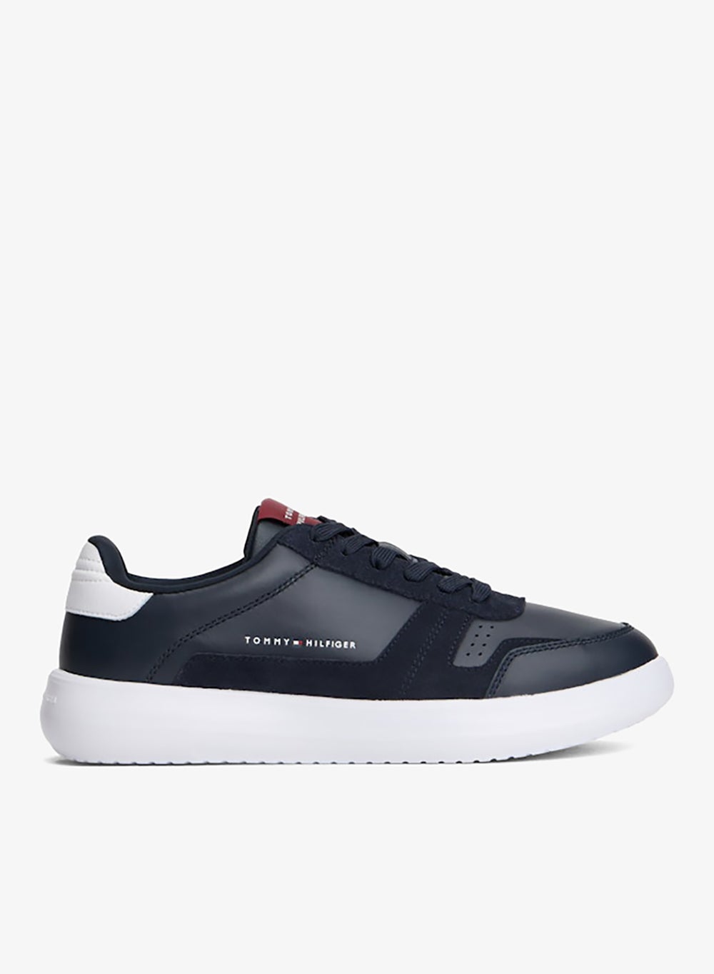 buy-tommy-hilfiger-casual-low-top-sneakers_3j2