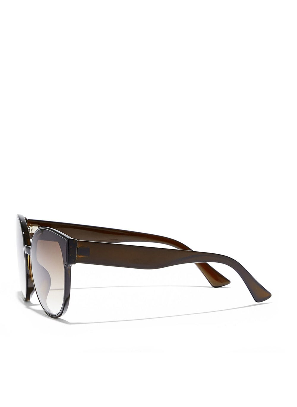 buy-blackout-serene-women-brown-sunglasses-frame-material-thermoplastic-rubber-tr90-frame-color-brown-lens-color-brown-full-rim_wll