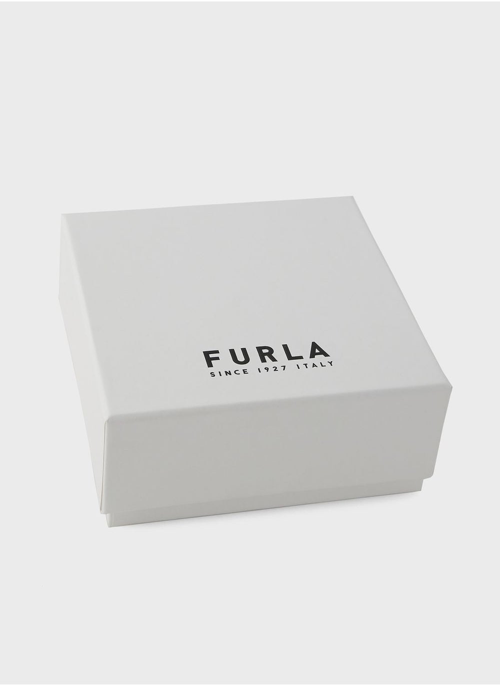 buy-furla-love-stud-earrings_010