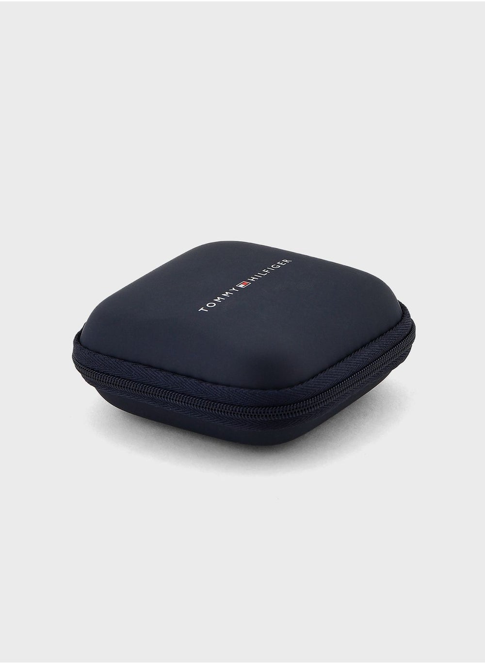 buy-tommy-hilfiger-fine-core-stud-earrings_6lu