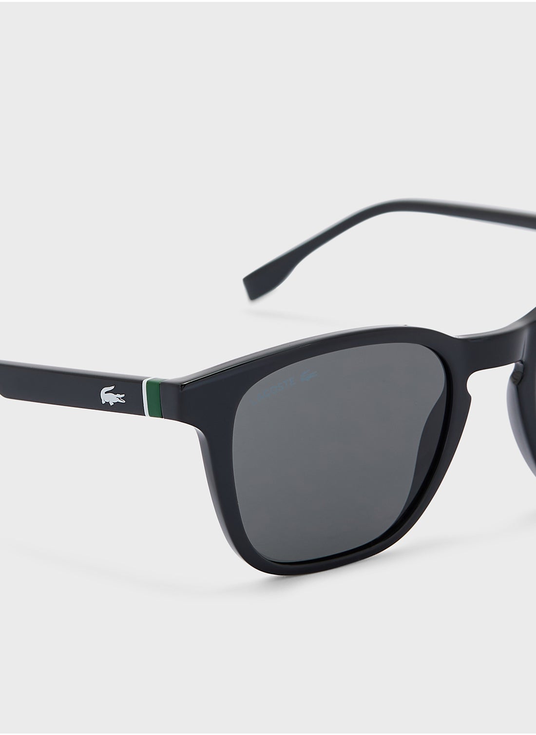 buy-lacoste-modified-rectangle-sunglasses-l6040s_rv3