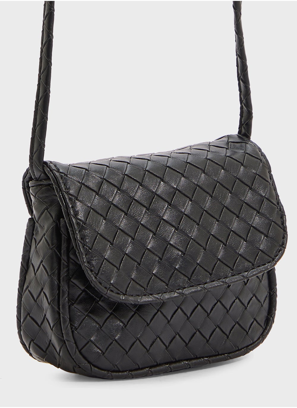 buy-ella-woven-crossbody-bag_qvo