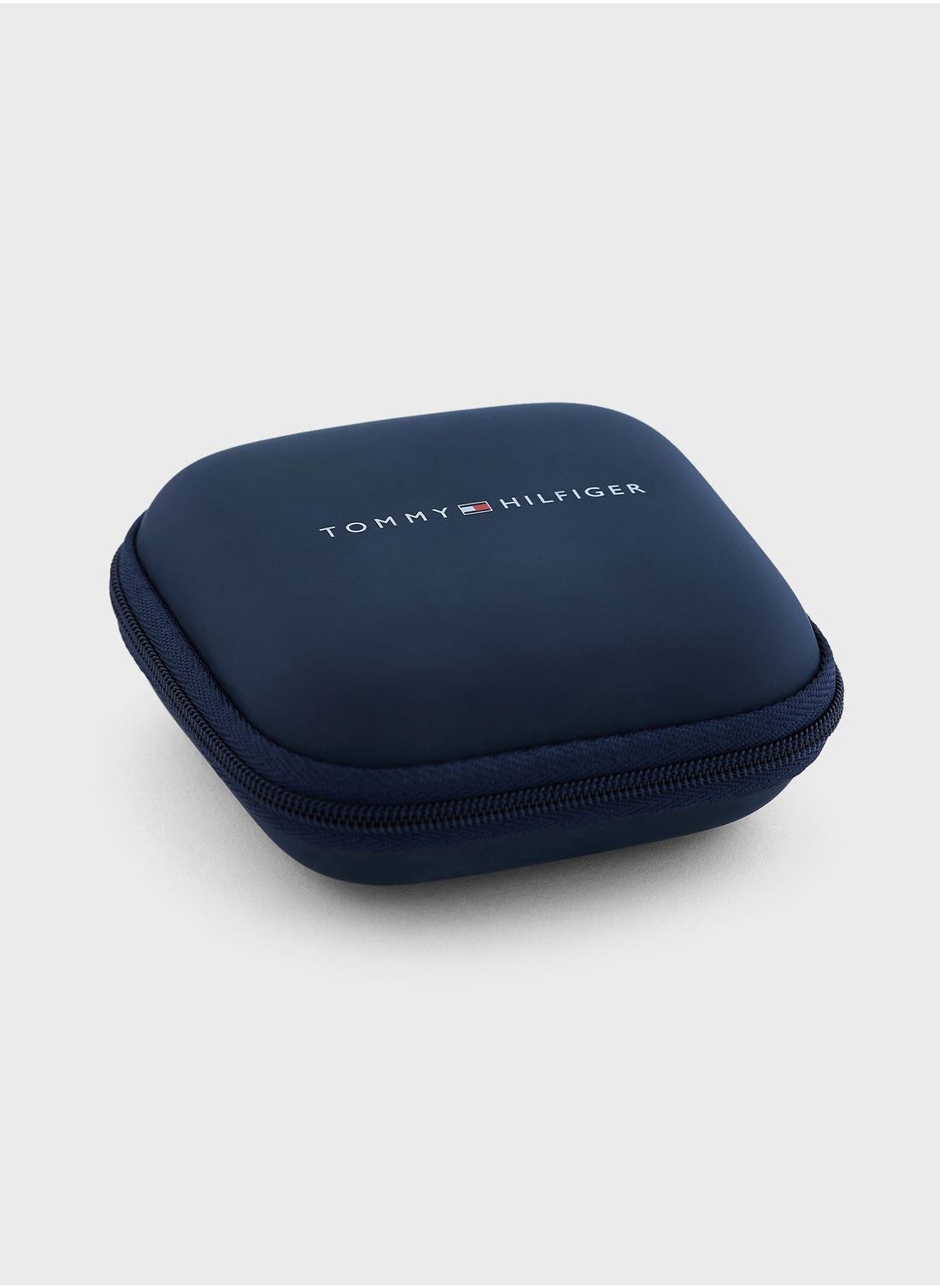 buy-tommy-hilfiger-beaded-stone-bracelet_490