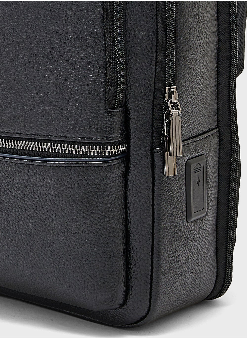 buy-robert-wood-premium-faux-leather-backpack_ytk