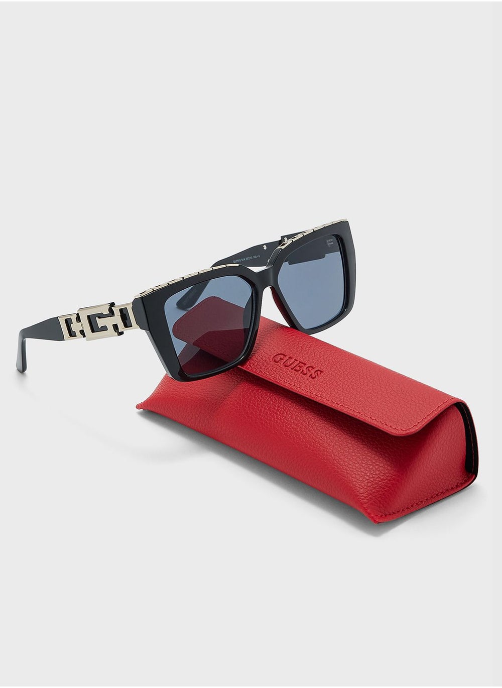 buy-guess-oversized-shape-sunglasses_4ep