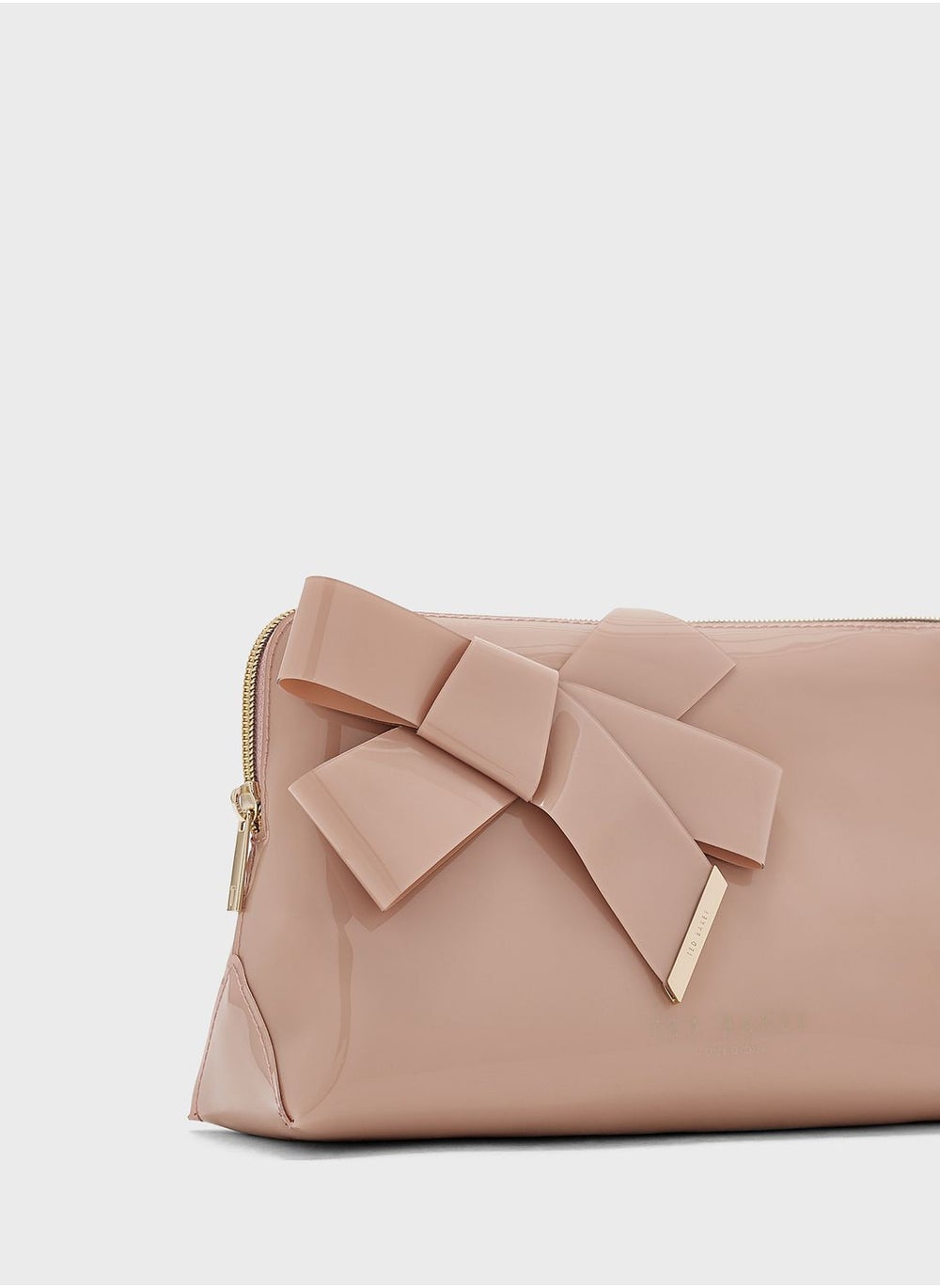 buy-ted-baker-nicco-knot-bow-washbag-pale_9sg