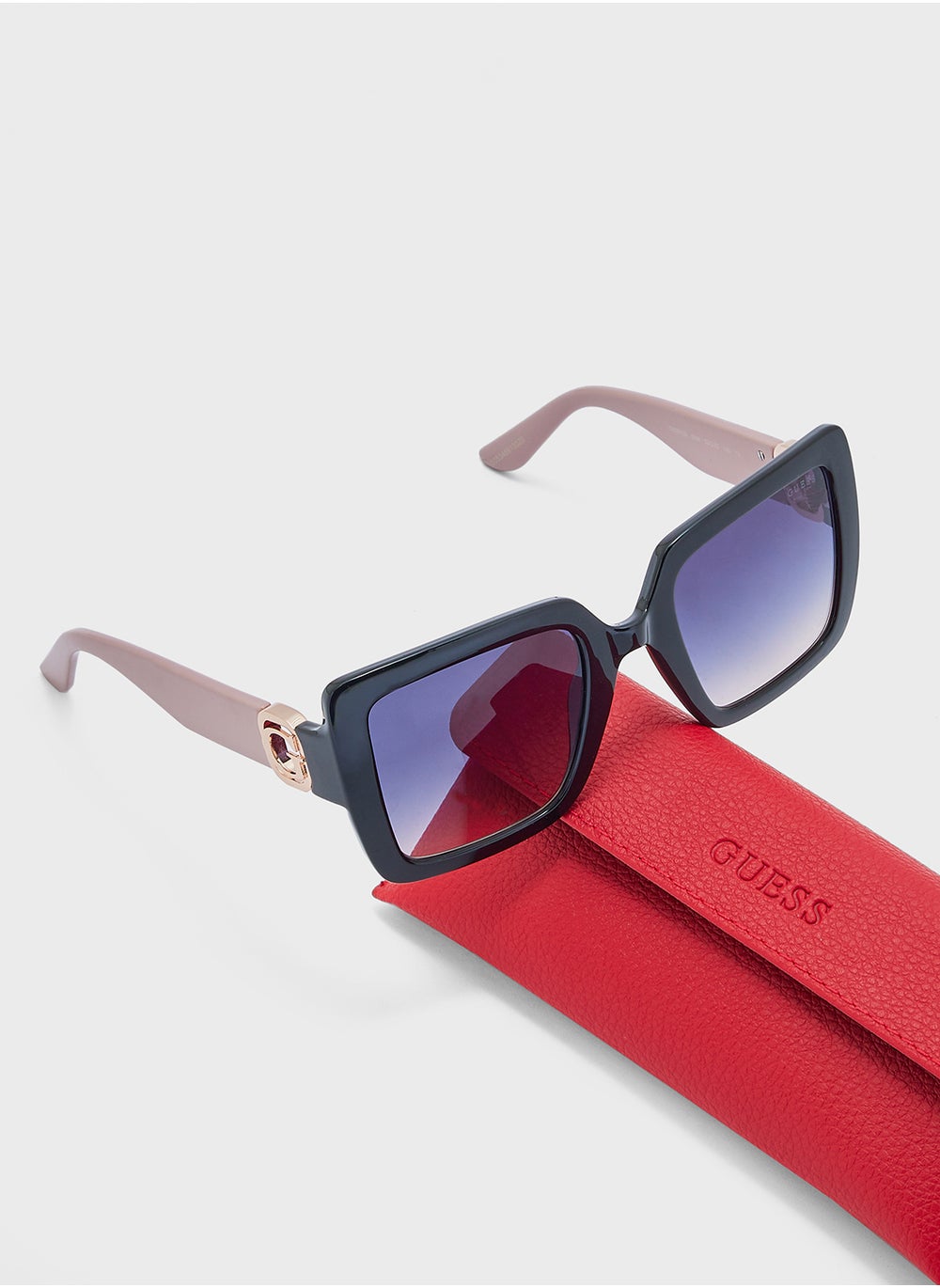 buy-guess-square-uv-protected-oversized-sunglasses_j5m