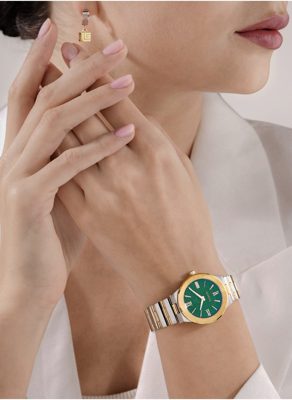 buy-guy-laroche-sacha-watch-for-women-with-silver-and-gold-stainless-steel-bracelet-32-mm-5-atm_wdl