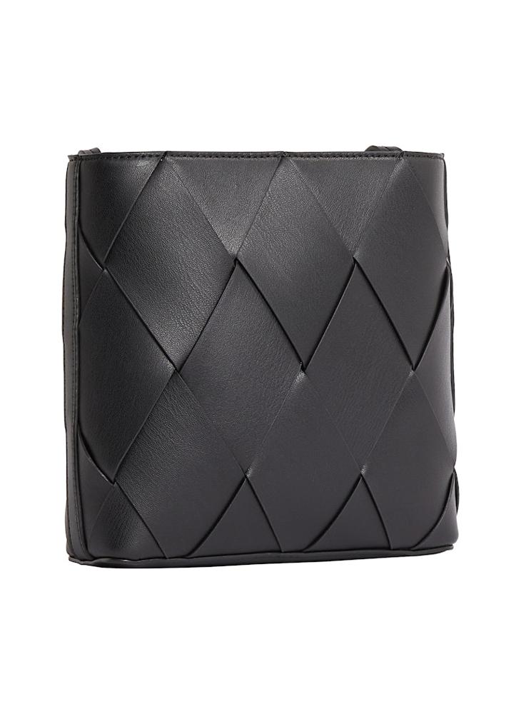 buy-calvin-klein-square-crossbody-bag_lxc