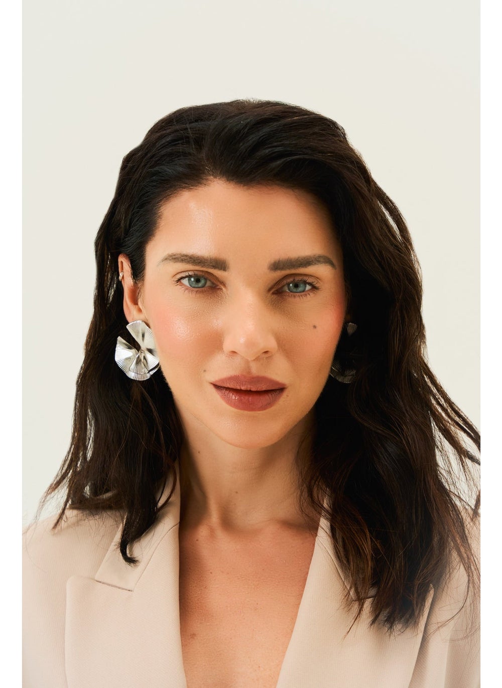 buy-noya-aphrodite-silver-earrings_0qp