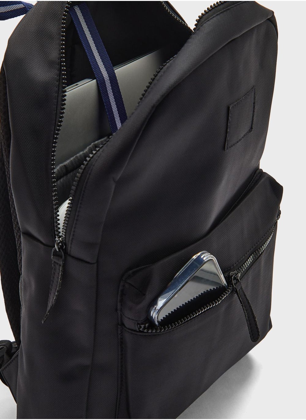 buy-seventy-five-backpack-with-laptop-sleeve-and-front-pocket_yy7