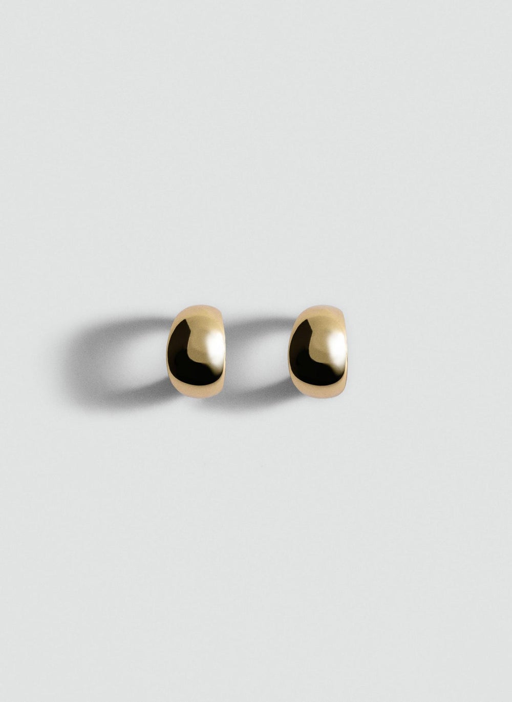 buy-mango-volume-hoop-earrings_vpt