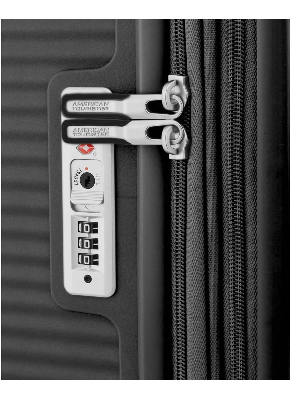 buy-american-tourister-american-tourister-curio-spinner-69-cm-black-3-years-global-warranty_qxo