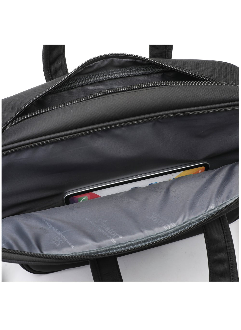 buy-senator-nylon-laptop-carrying-case-17-inch-lightweight-adjustable-shoulder-straps-business-college-school-students-kh8046-black_tcq