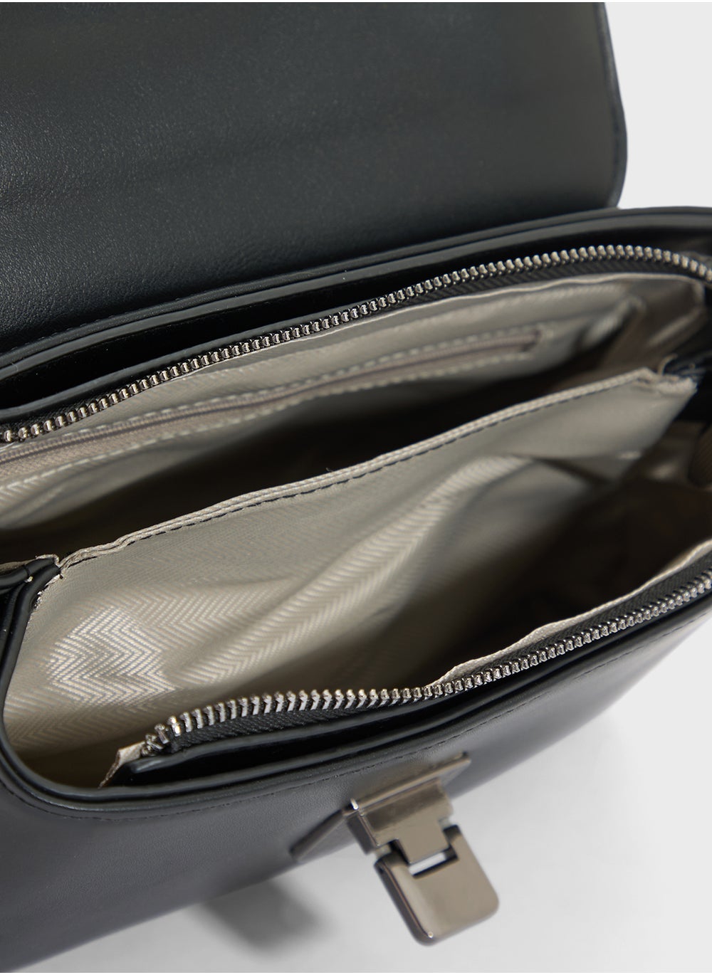 buy-ella-metal-clasp-satchel-bag_rjx