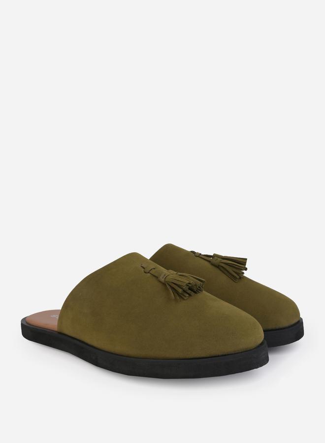 buy-styli-styli-suede-clogs-with-tassel-detail_6pn