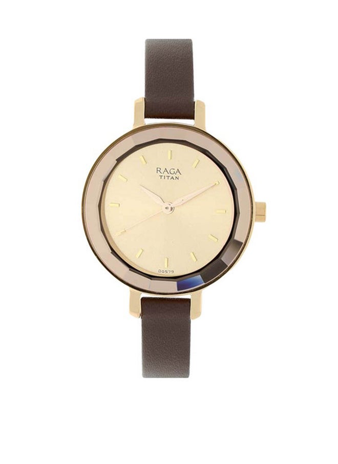 buy-titan-leather-analog-wrist-watch-2575wl01_zm4
