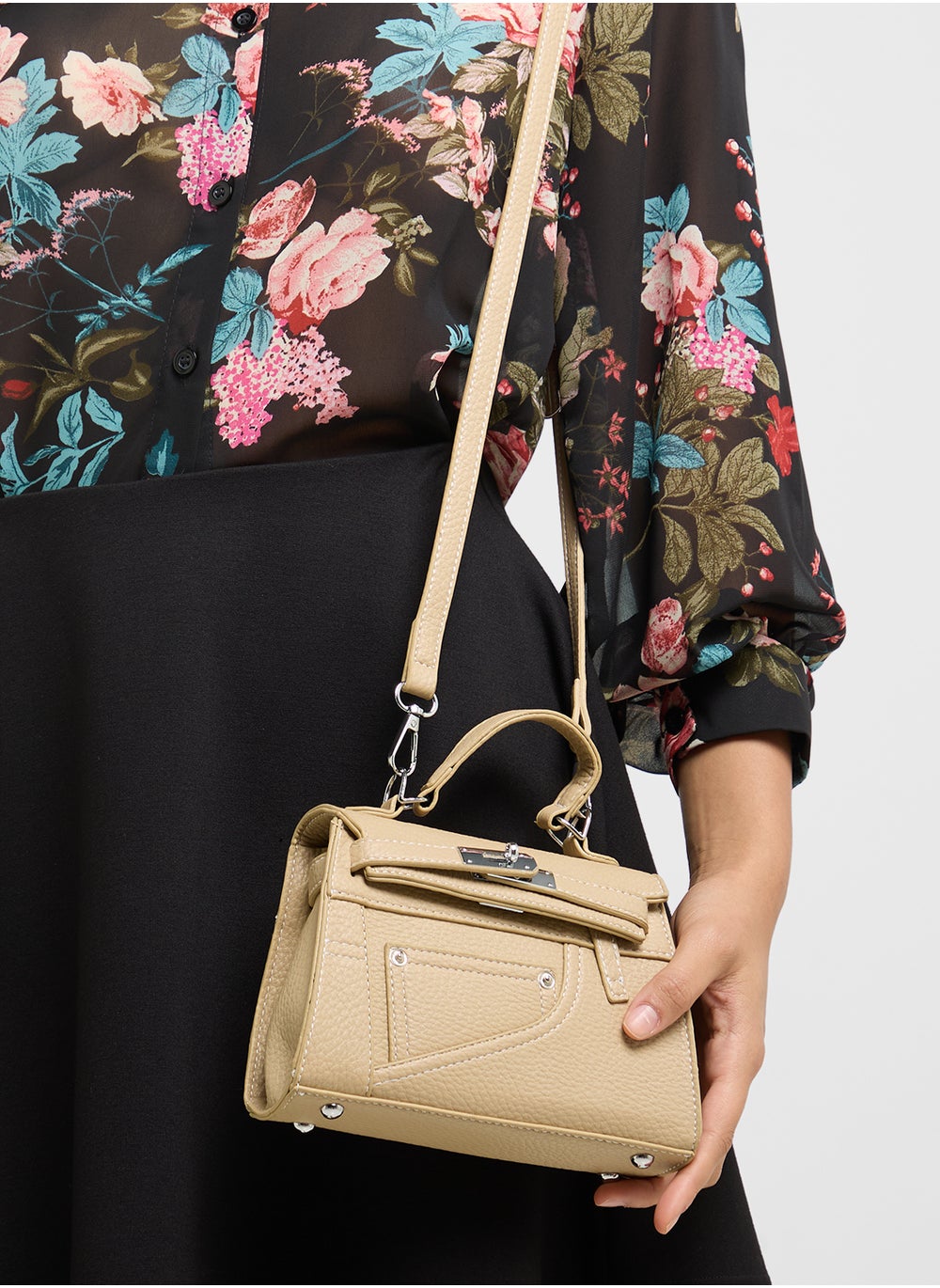 buy-ella-satchel-with-buckle_8rt