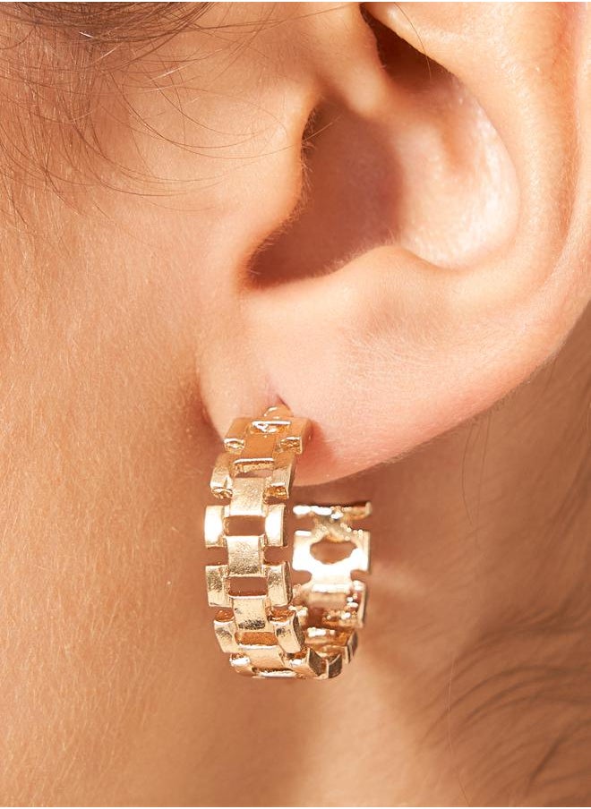 buy-styli-embellished-floral-earrings_3j0