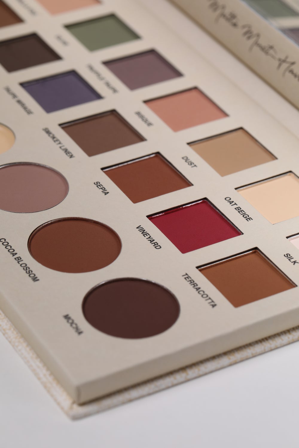 buy-bassam-fattouh-the-essential-palette-eye-shadow_m4y