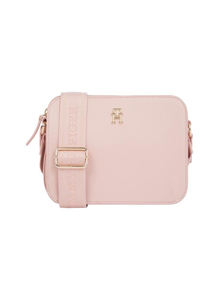 buy-tommy-hilfiger-logotape-camera-bag_952