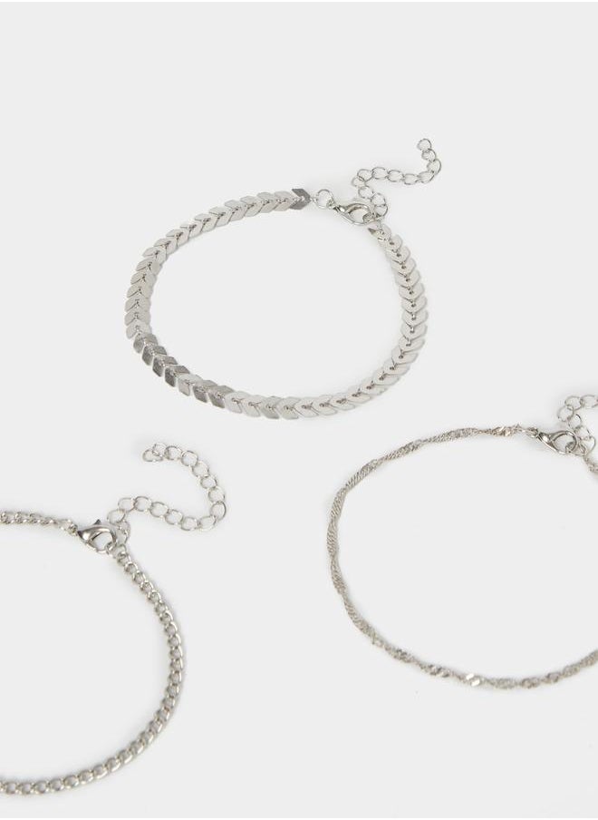 buy-styli-styli-set-of-4-embellished-drop-anklet_vg3