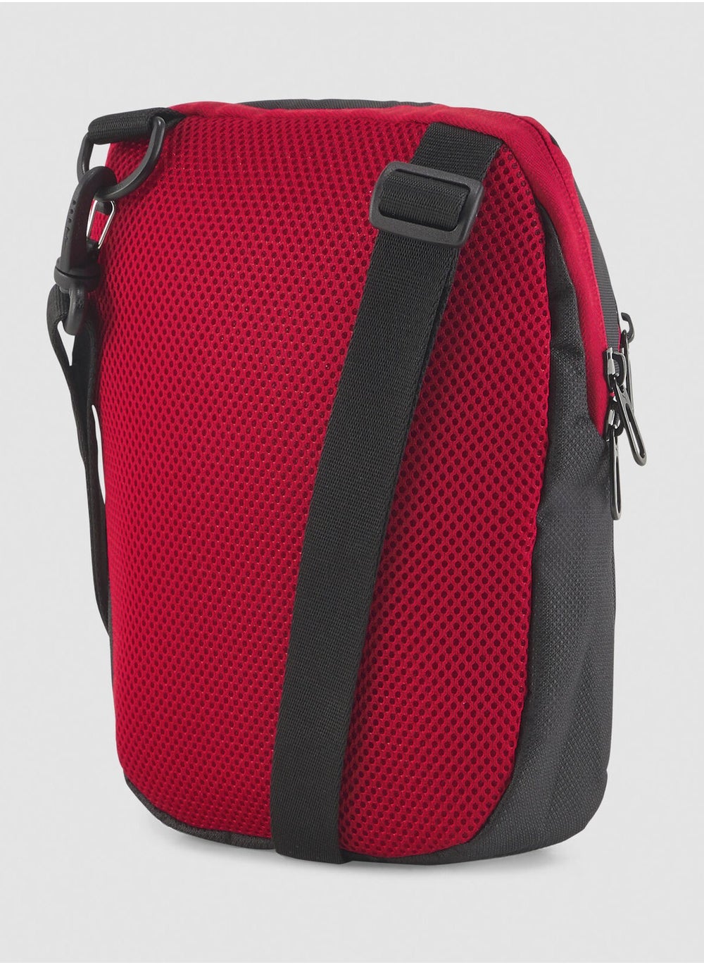 buy-scuderia-ferrari-portable-bag_2dc