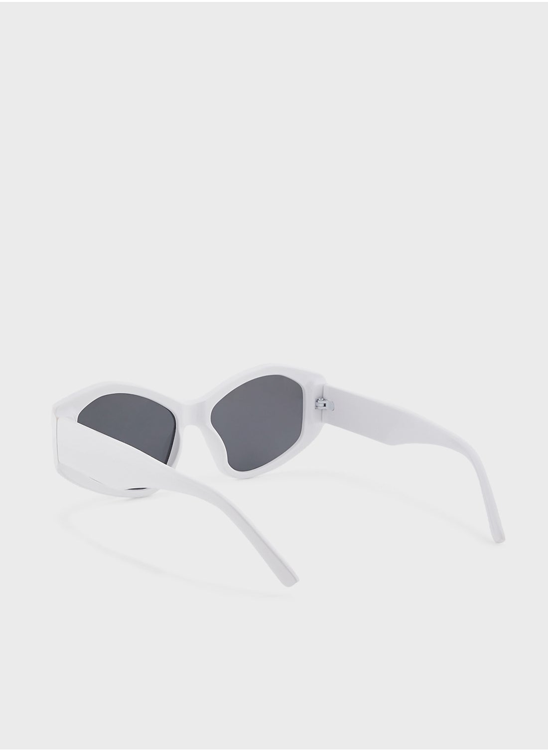 buy-ella-angular-sunglasses_2rj