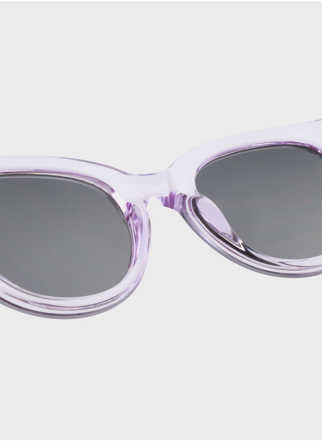 buy-a-kjaerbede-lilly-sunglasses_2h3